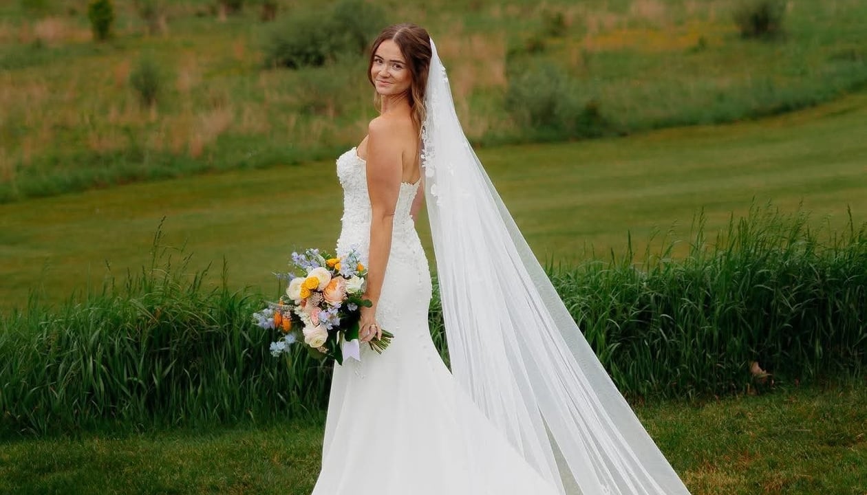 Simply Stunning Bridal